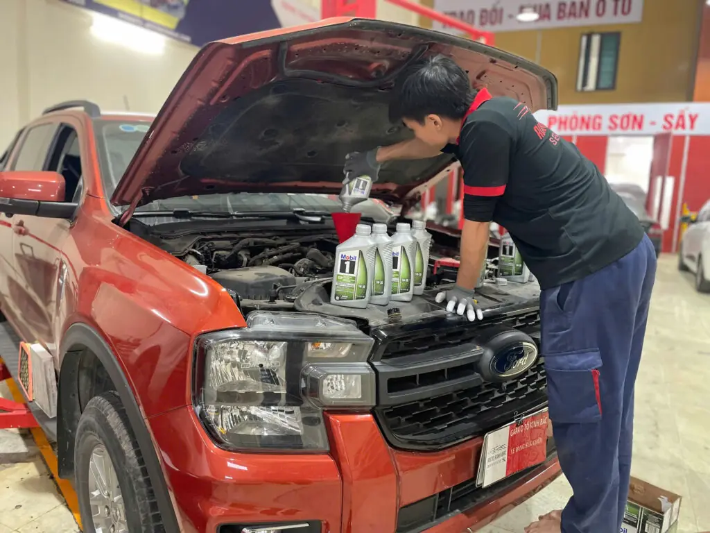 Thay dầu xe